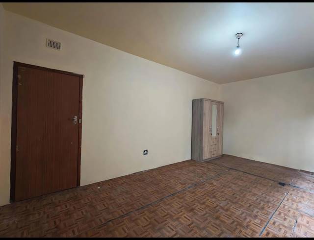 1 BEDROOM FREEHOLD TO LET IN CHELMSFORD HEIGHTS